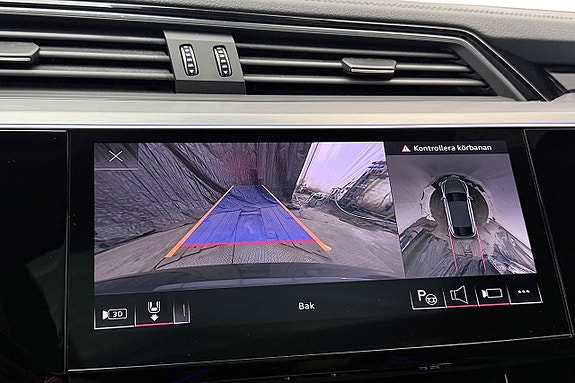 Audi Q8 25 of 30