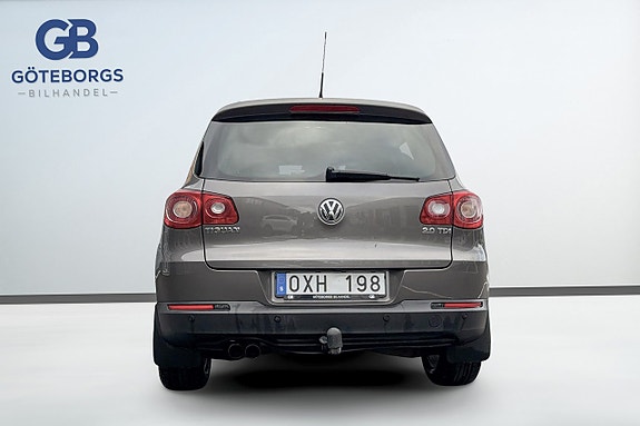 Volkswagen Tiguan 5 of 5