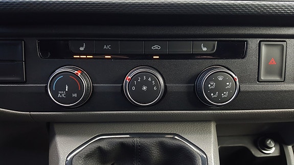 Volkswagen Transporter 19 of 24