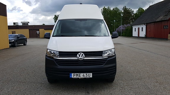 Volkswagen Transporter 11 of 24