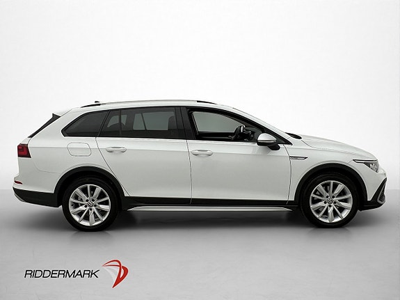 Volkswagen Golf Alltrack 4 of 5