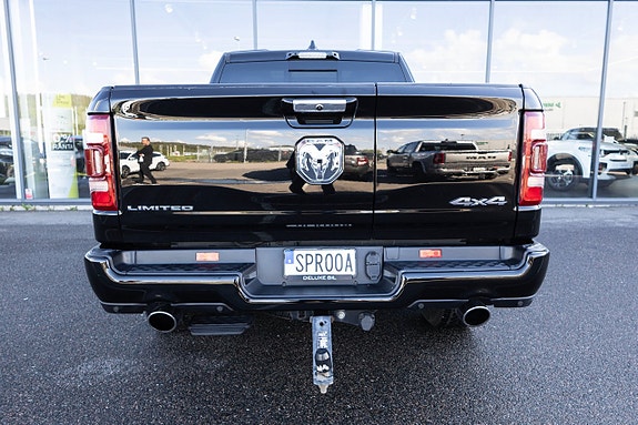 RAM 1500 7 of 17