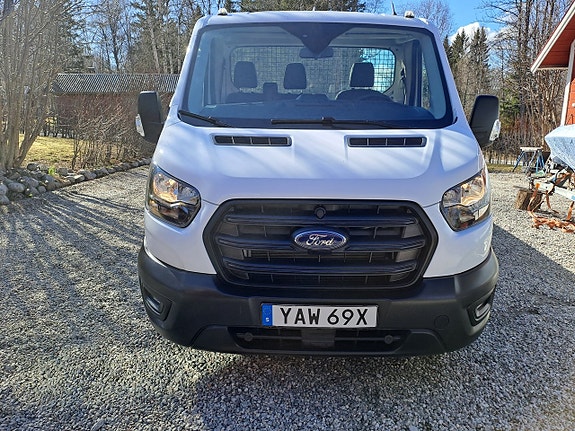 Ford Transit 2 of 5