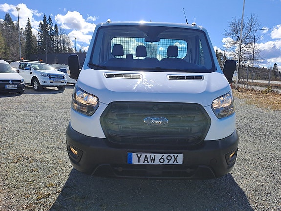 Ford Transit 3 of 5