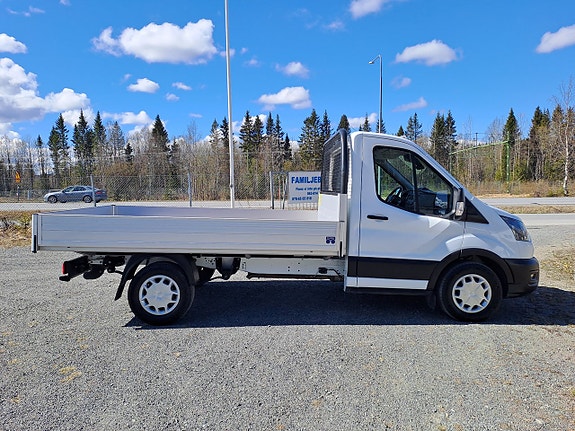 Ford Transit 4 of 5