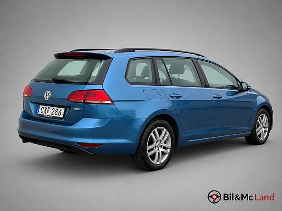 Volkswagen Golf VII 8 of 17