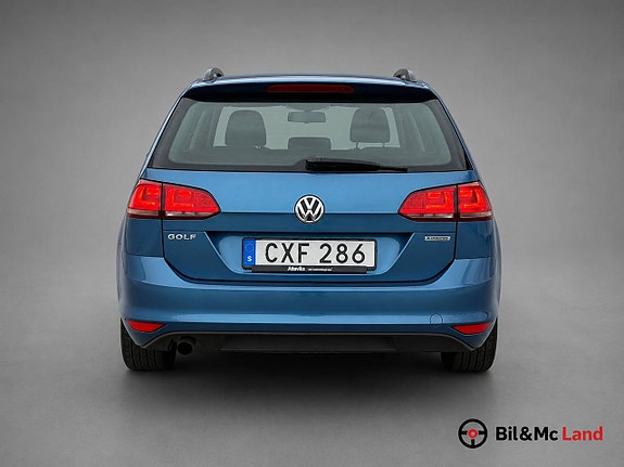 Volkswagen Golf VII 4 of 17