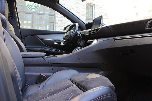 Peugeot 5008 25 of 30