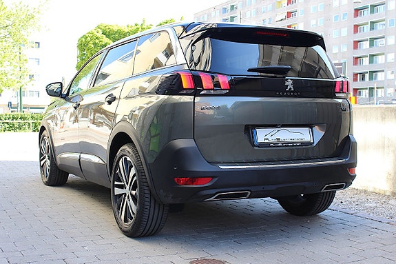 Peugeot 5008 14 of 30