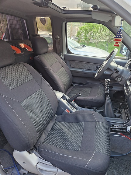 Nissan King Cab 10 of 13