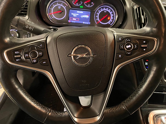 Opel Insignia 9 of 13