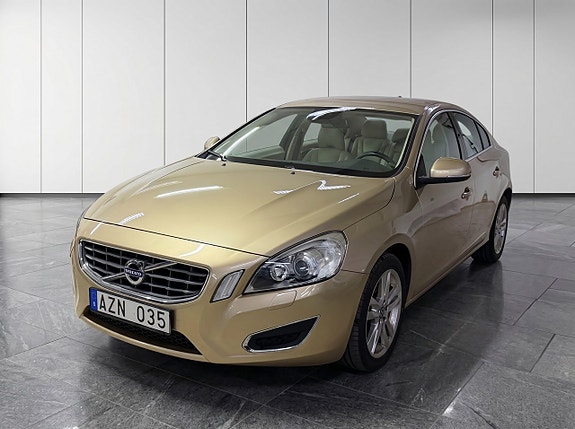 Volvo S60 5 of 5