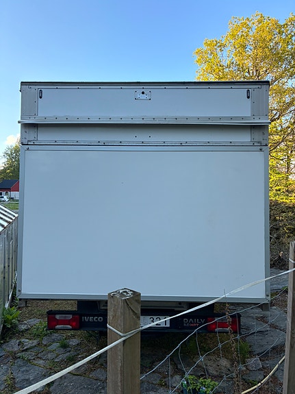 Iveco Offgrid Camper / Husbil – Solpanel - DAILY 35C18 3 of 5