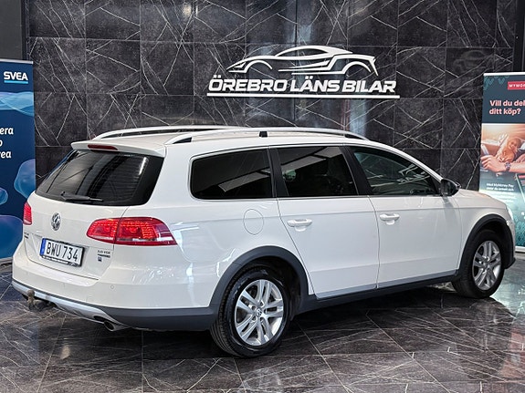 Volkswagen Passat Alltrack 6 of 21
