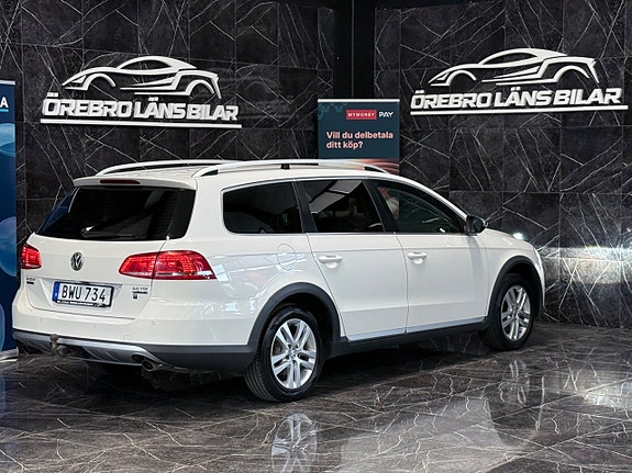 Volkswagen Passat Alltrack 9 of 21