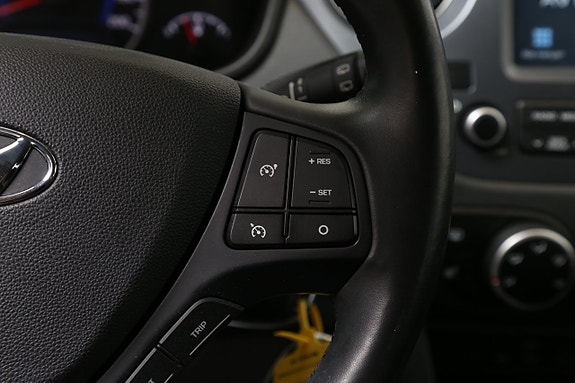 Hyundai i10 15 of 22