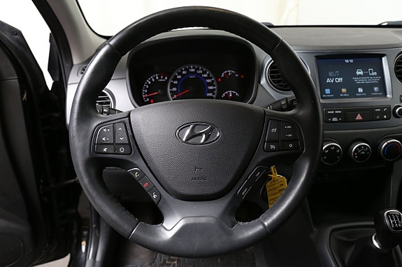 Hyundai i10 14 of 22