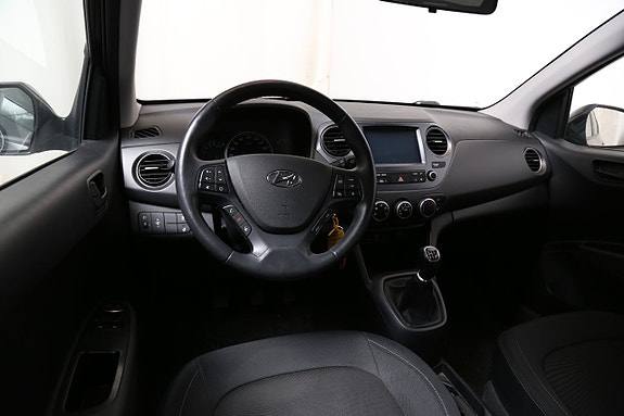 Hyundai i10 12 of 22