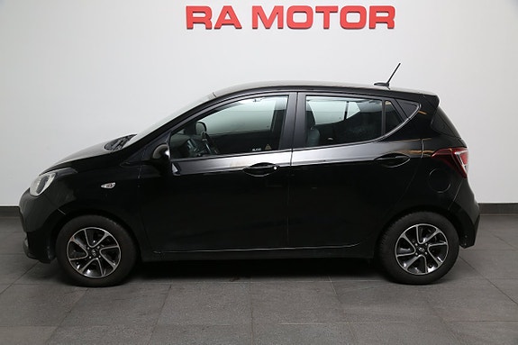Hyundai i10 3 of 22
