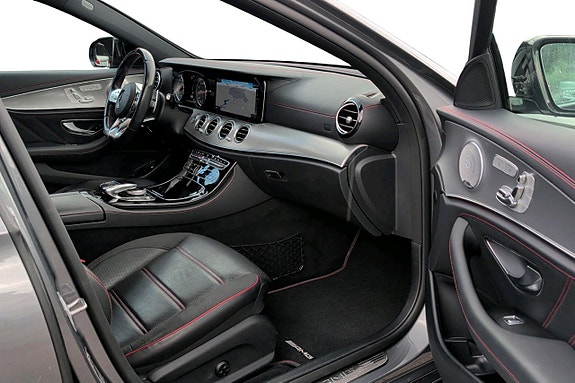 Mercedes-Benz E53 8 of 11
