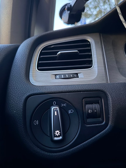 Volkswagen Golf VII 9 of 11