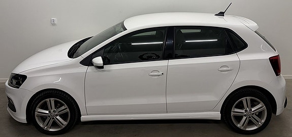 Volkswagen Polo 5 of 5