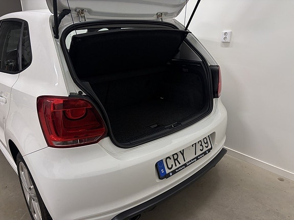 Volkswagen Polo 11 of 11