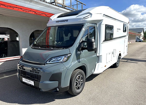 Weinsberg CaraSuite 650 MEG 140 Aut 8-steg Långbädd Edition Spicy Taksäng B-körkort NYBIL! MOMS