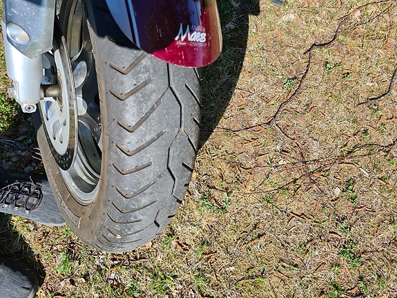 Suzuki VZ800 Marauder 4 of 5