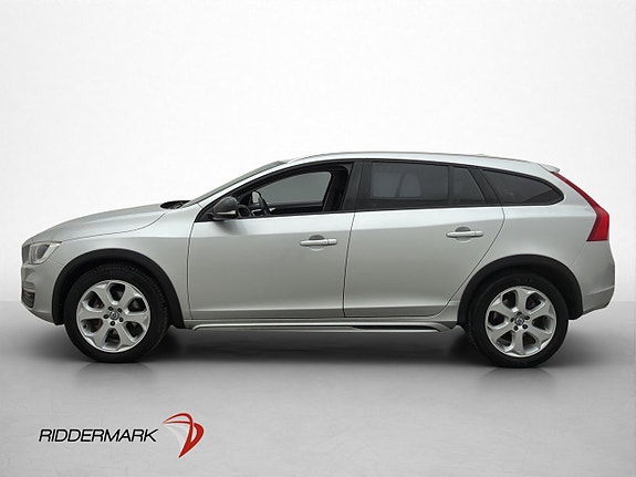 Volvo V60 Cross Country 5 of 5