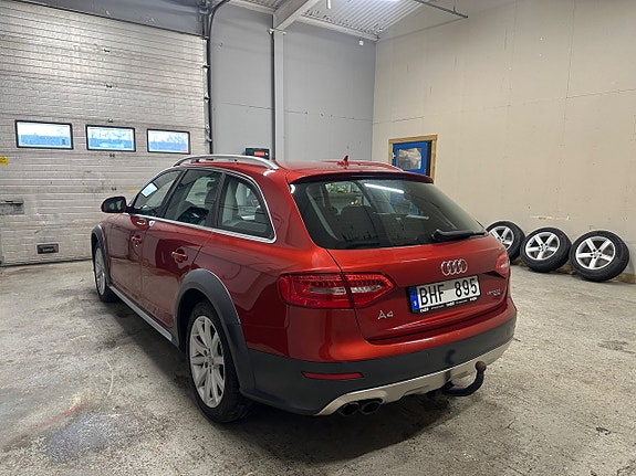 Audi A4 allroad 5 of 5