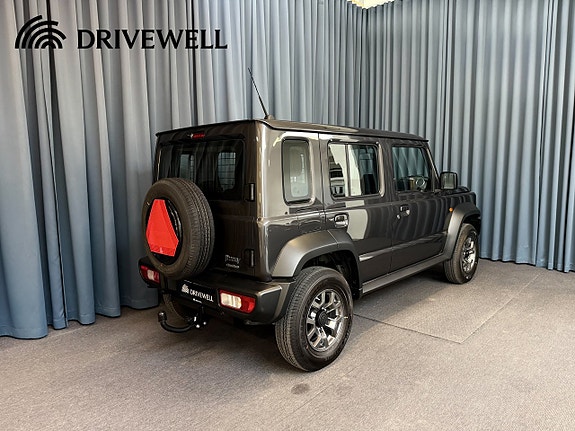 Suzuki Jimny 2 of 5