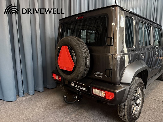 Suzuki Jimny 16 of 20