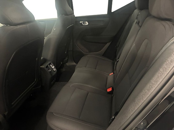 Volvo EX40 5 of 5