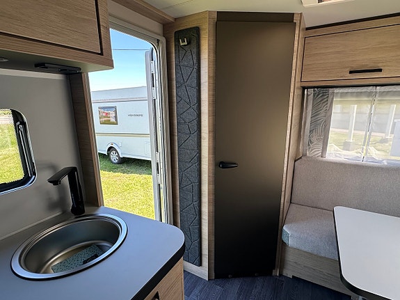Weinsberg CaraOne 390 QD Dubbelsäng NY! 25 of 30