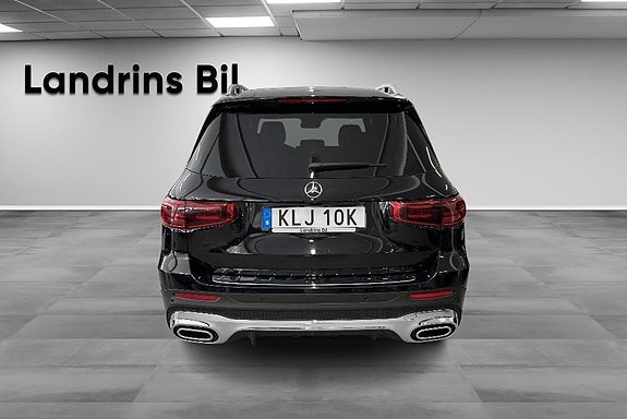 Mercedes-Benz GLB220 d 5 of 5