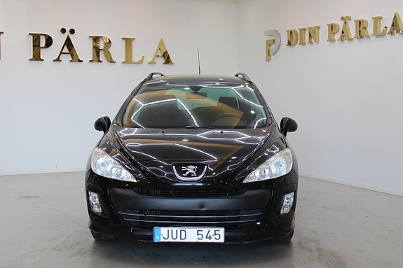 Peugeot 308 SW 2 of 12