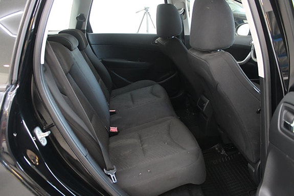 Peugeot 308 SW 9 of 12