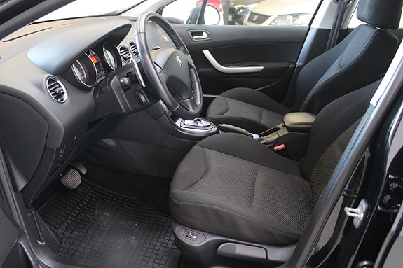 Peugeot 308 SW 6 of 12