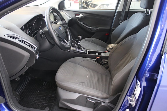 Ford Focus 6 of 13
