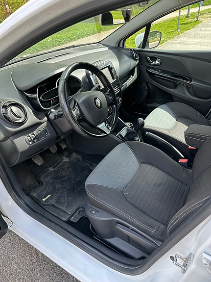 Renault Clio 3 of 5