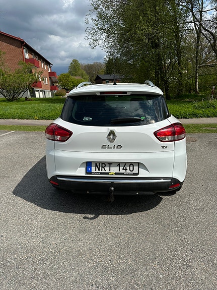 Renault Clio 2 of 5