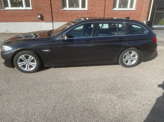 BMW 520d 3 of 3