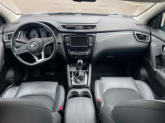 Nissan Qashqai 3 of 5
