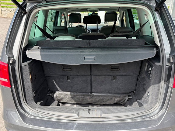 Volkswagen Sharan 13 of 14