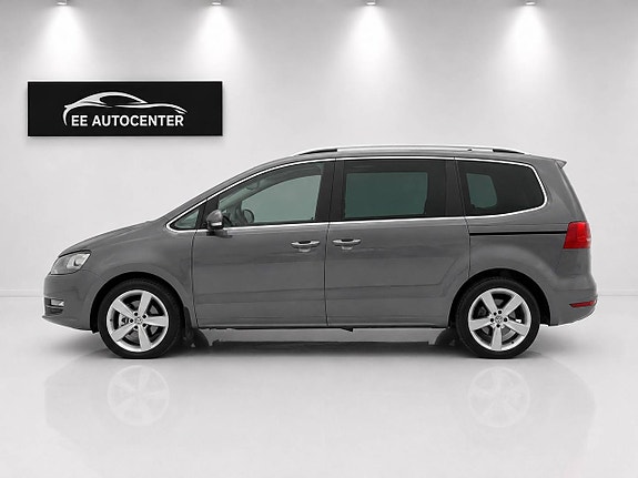 Volkswagen Sharan 2 of 5
