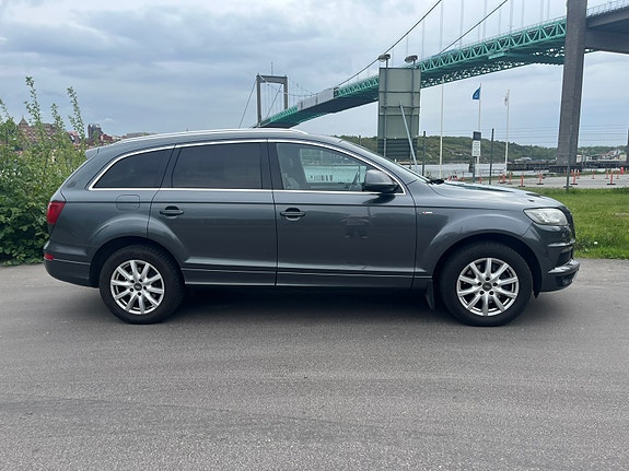 Audi Q7 10 of 23