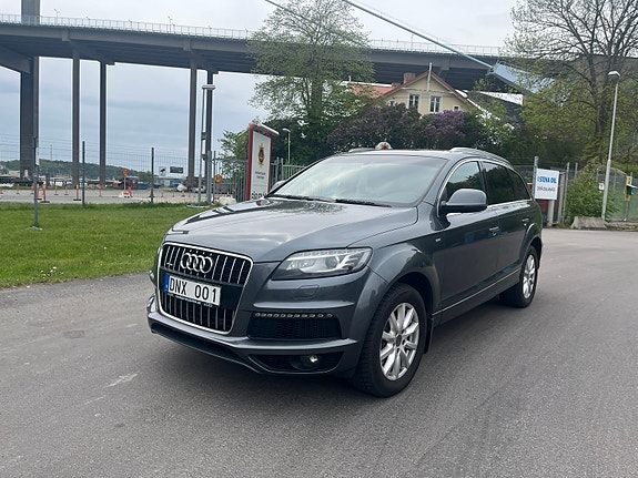 Audi Q7 14 of 23