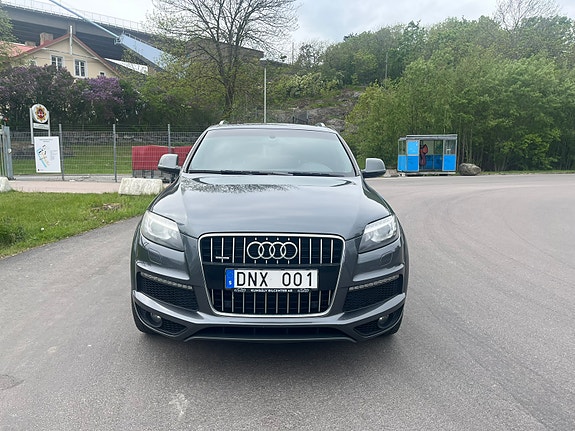 Audi Q7 16 of 23