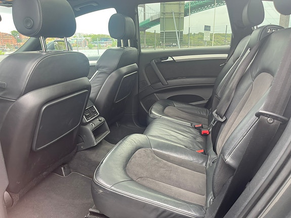 Audi Q7 20 of 23